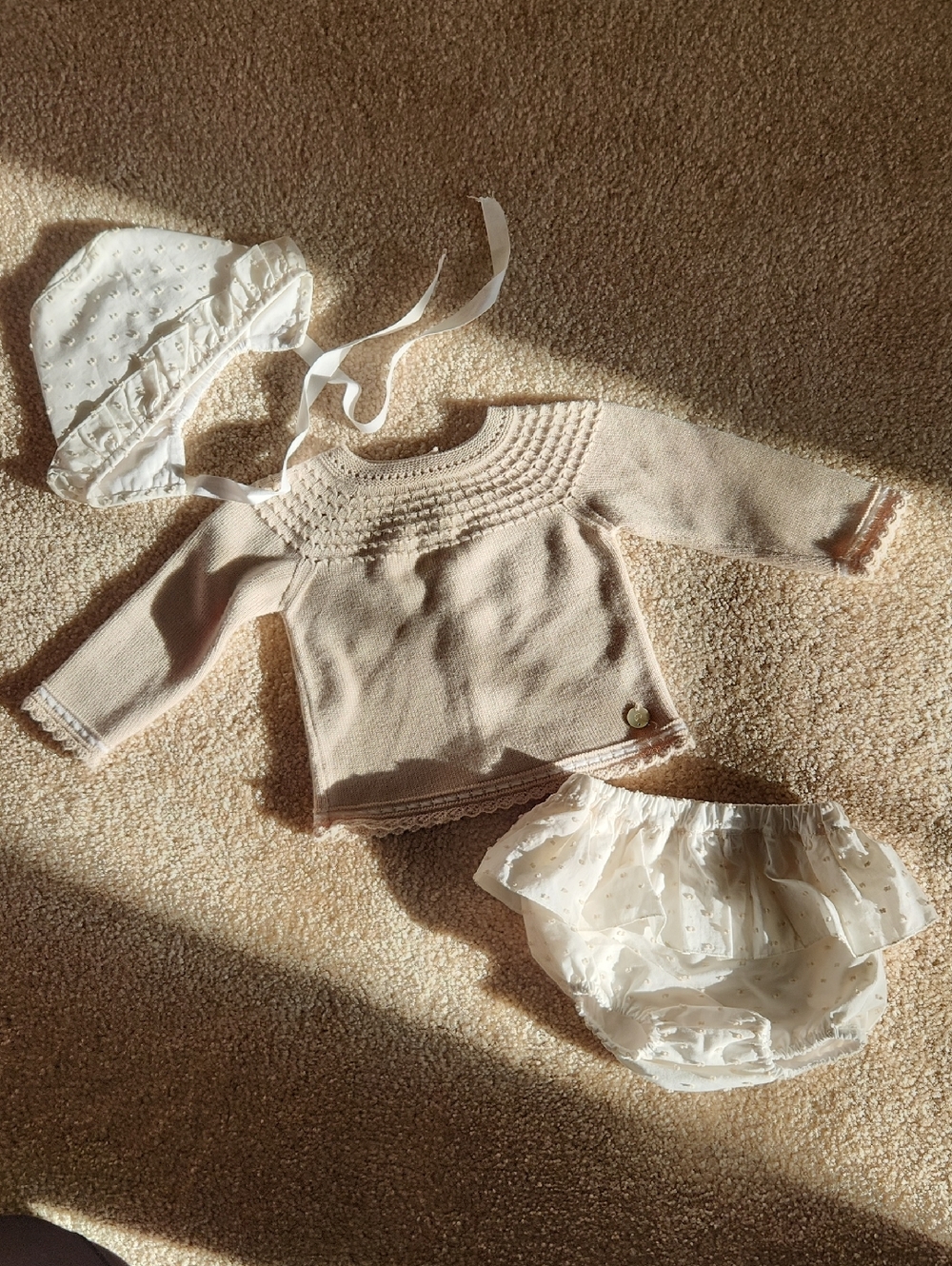 Artesania Granlei Knit Baby Set - Bonnet, Sweater & Bloomers Size 12 Months